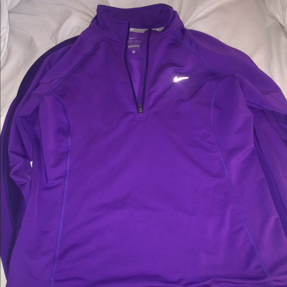 Nike dry fit pullover size large never worn